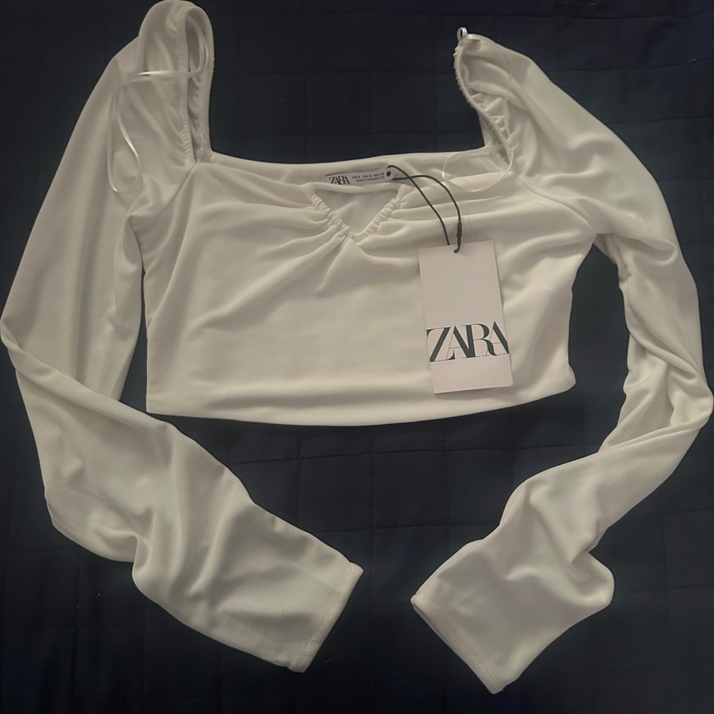 Zara Cream Long Sleeve Crop Top